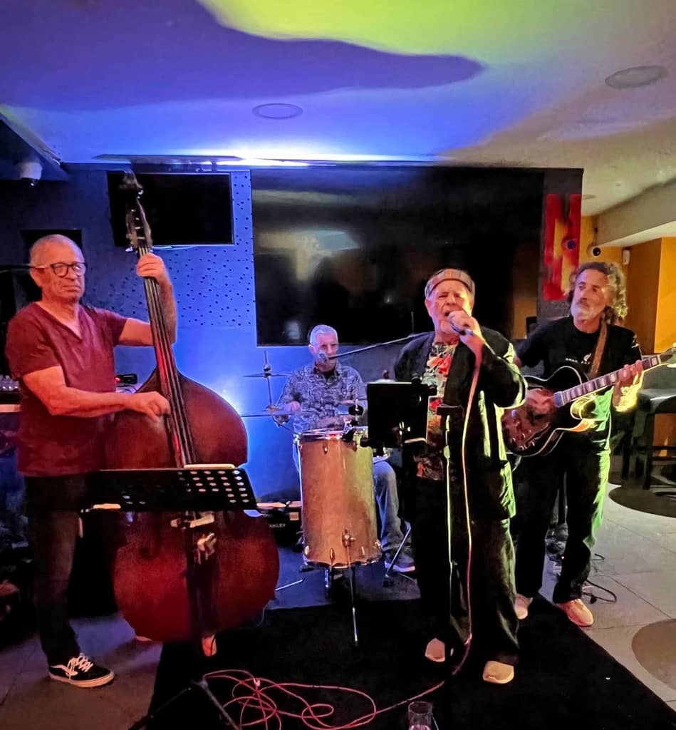 Photo of Loup Matou & the Brothers of Swing